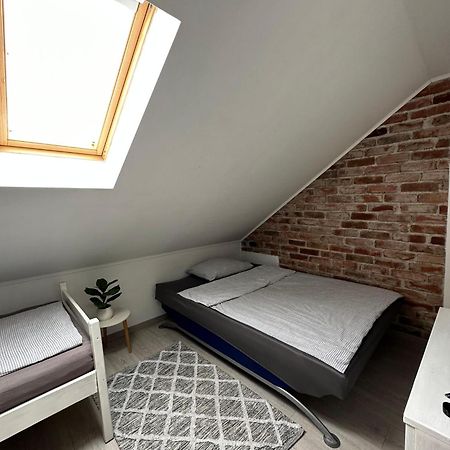 Masenka Apartment Gospic Bagian luar foto